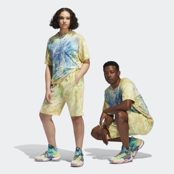 ADIDAS ORIGINALS X PHARRELL WILLIAMS HU BB T shirt  Size Small EUC - Picture 2 of 8